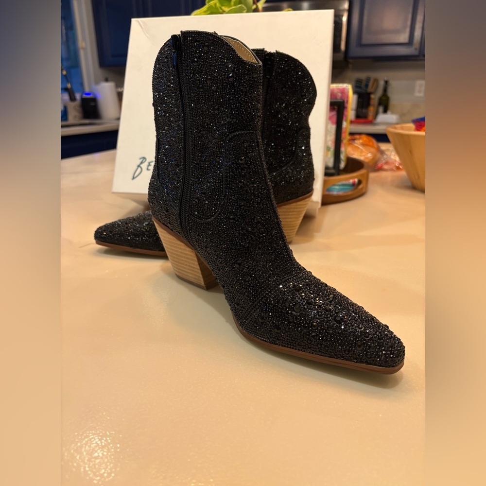 Betsey Johnson Black Sparkle Heeled Boots